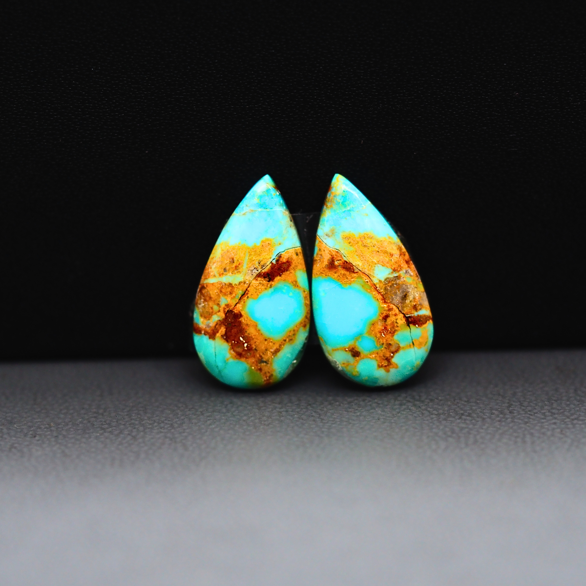Mohave Mojave turquoise composite pair 19x11x3mm 10ct pear cabochon Kingman - photo 2