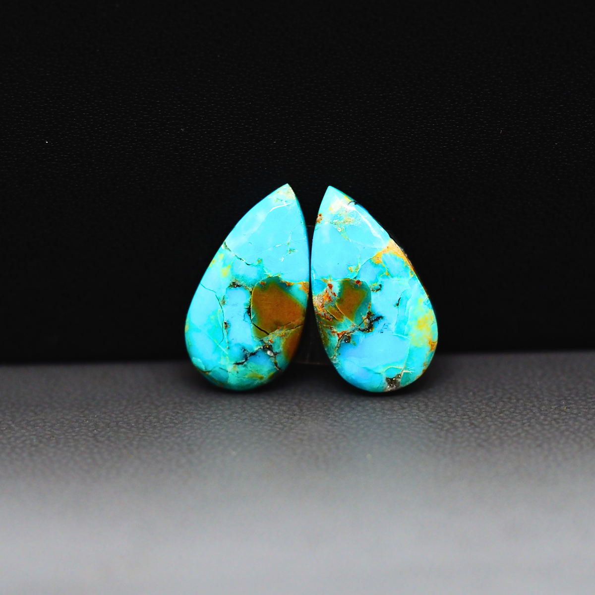 Mohave Mojave turquoise composite pair 18x10x3mm 9ct pear cabochon Kingman - photo 2