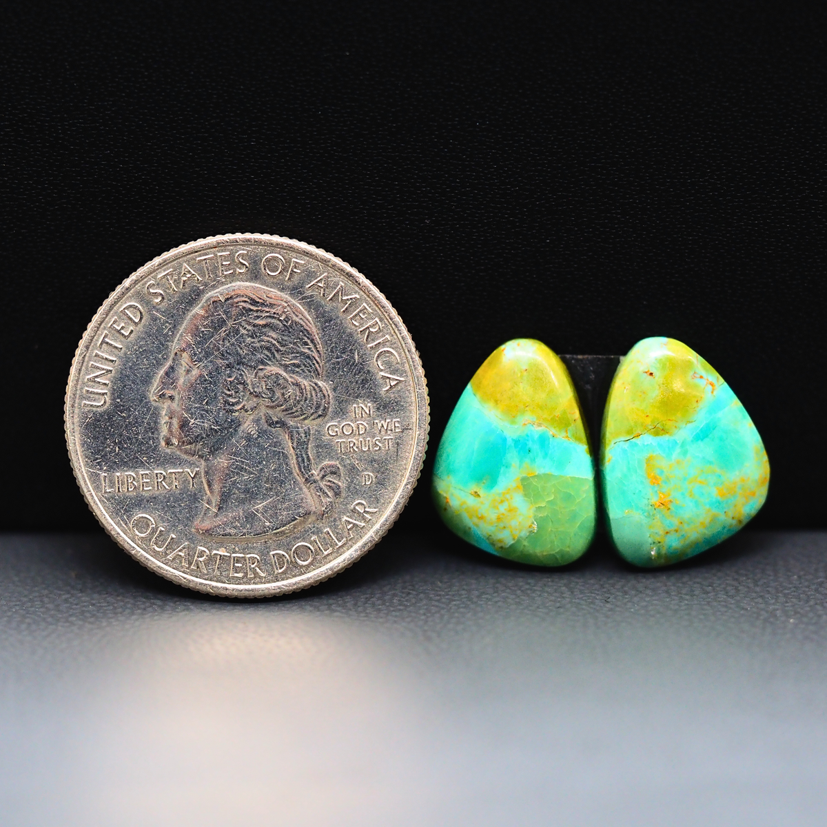 Mohave Mojave turquoise composite pair 14x11x3mm 9ct freeform cabochon Kingman - photo 1