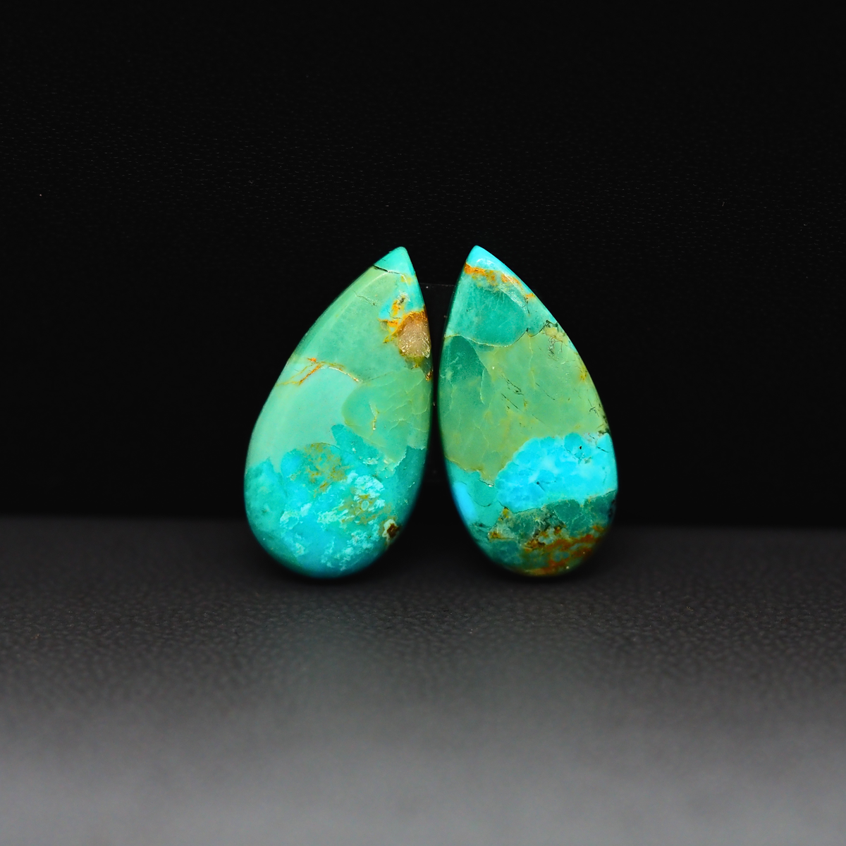 Mohave Mojave turquoise composite pair 19x10x3mm 10.5ct pear cabochon Kingman - photo 2