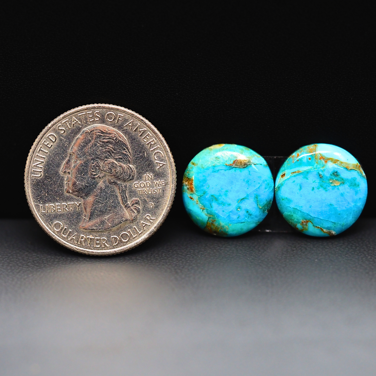 Mohave Mojave turquoise composite pair 15x15x3mm 11ct round cabochon Kingman - photo 1