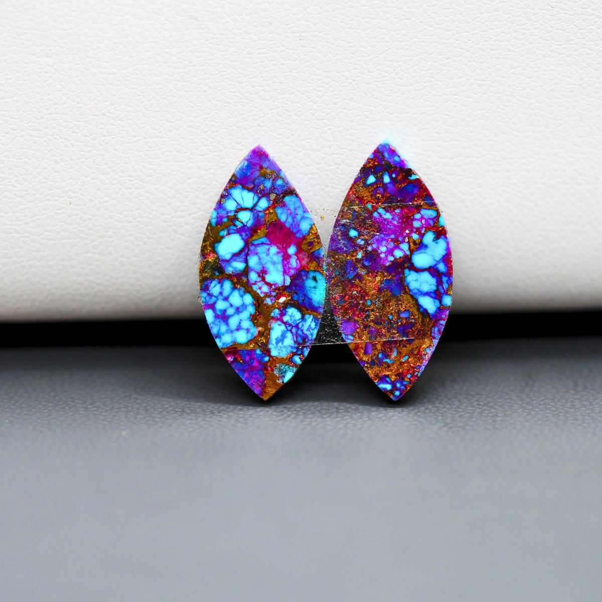 Stabilized Purple Mohave (Mojave) Turquoise marquise cabochon pair 22x11x3mm 13ct - purple with blue Kingman turquoise nuggets - photo 3 - Pedra Gems.