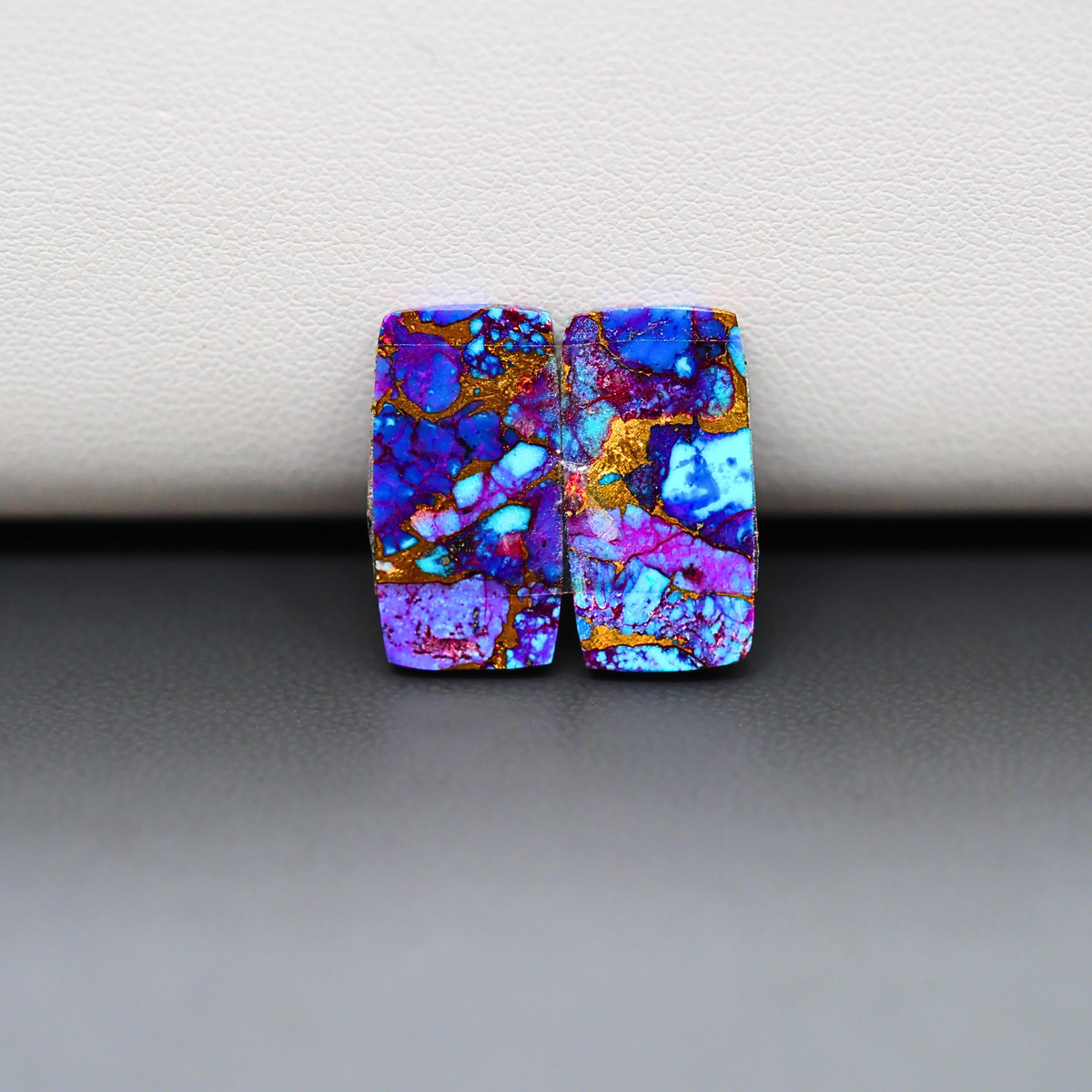 Stabilized Purple Mohave (Mojave) Turquoise baguette cabochon pair 18x9x3mm 12ct - purple with blue Kingman turquoise nuggets - photo 3 - Pedra Gems.