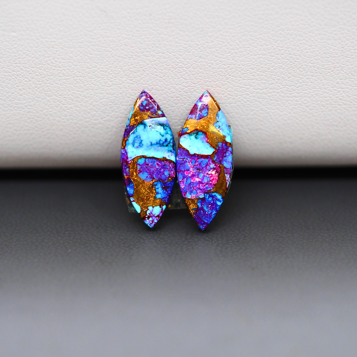 Stabilized Purple Mohave (Mojave) Turquoise marquise cabochon pair 20x7x4mm 9.5ct - purple with blue Kingman turquoise nuggets - photo 2 - Pedra Gems.