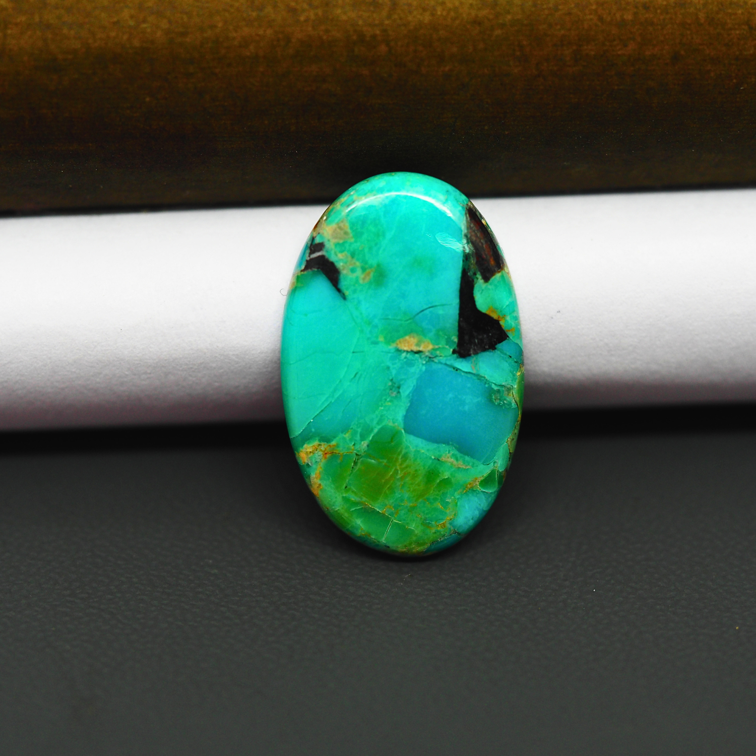 Mohave Turquoise & White Buffalo Oval Cabochon 25x16mm 11ct - Green and Blue with Black Accents - Pedra Gems