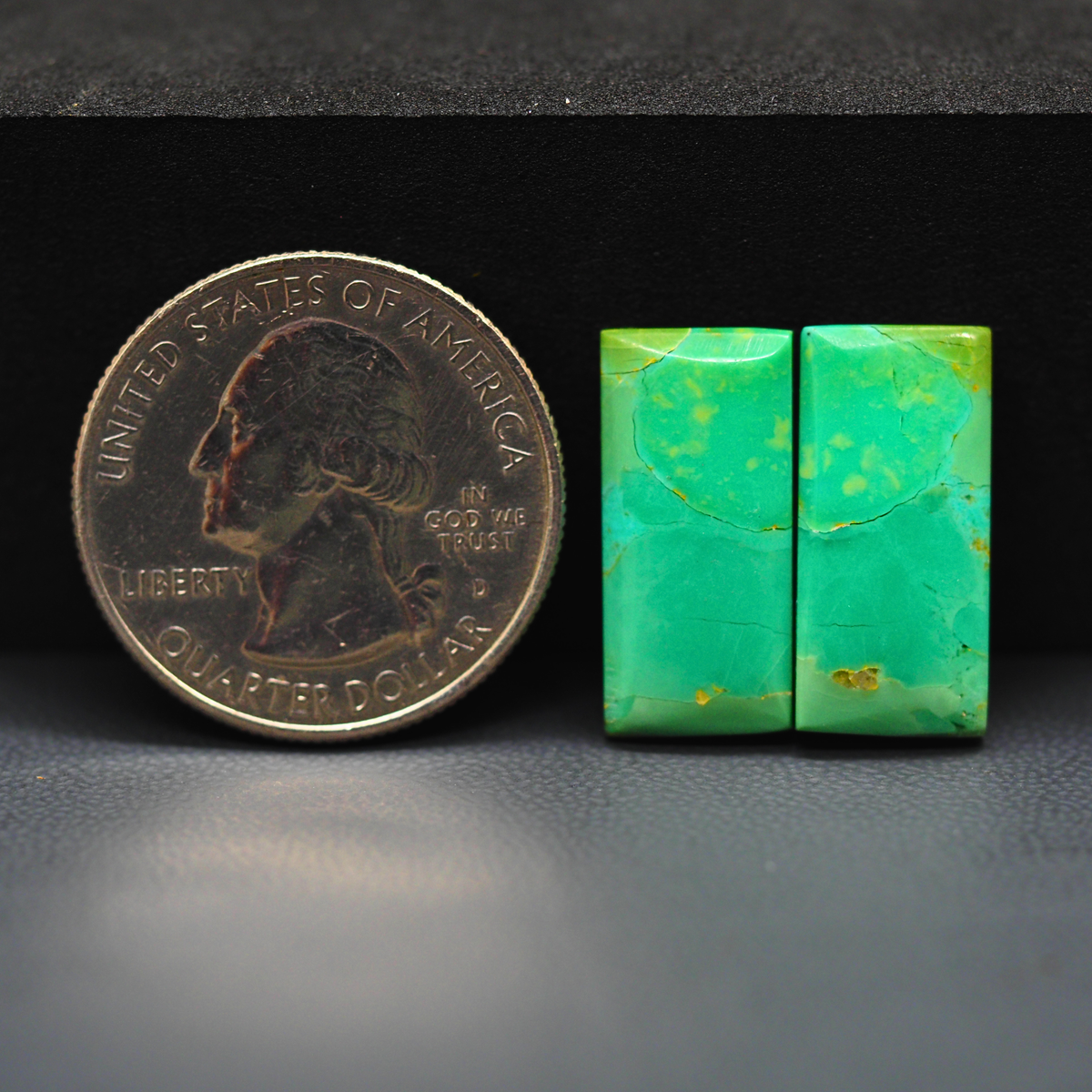 Mohave Mojave turquoise composite pair 20x9x3mm 12ct baguette cabochon Kingman - photo 1