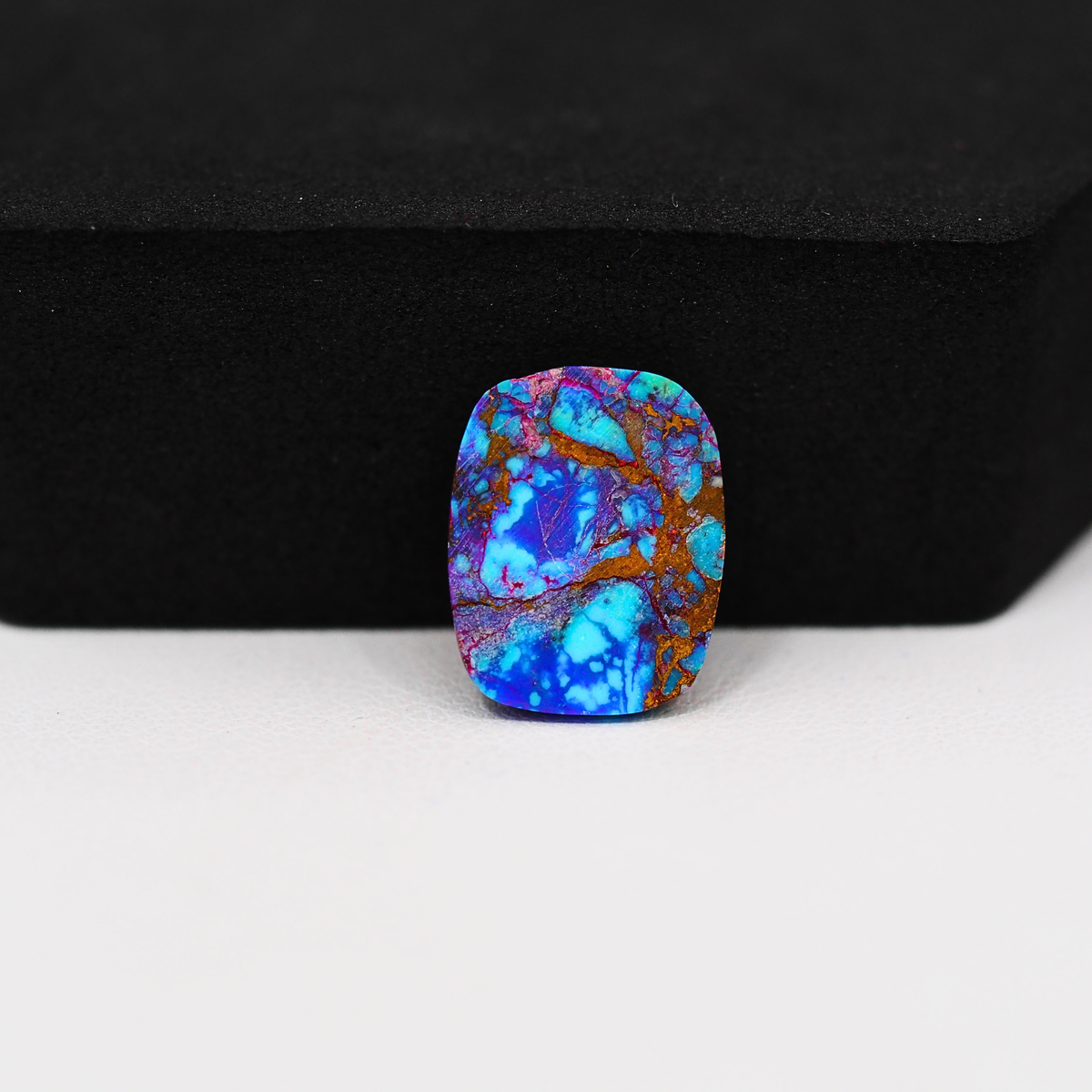 Stabilized Purple Mohave (Mojave) Turquoise Cushion Cabochon 15x12x3mm 6ct - purple with blue Kingman turquoise nuggets and bronze veining - Pedra Gems.
