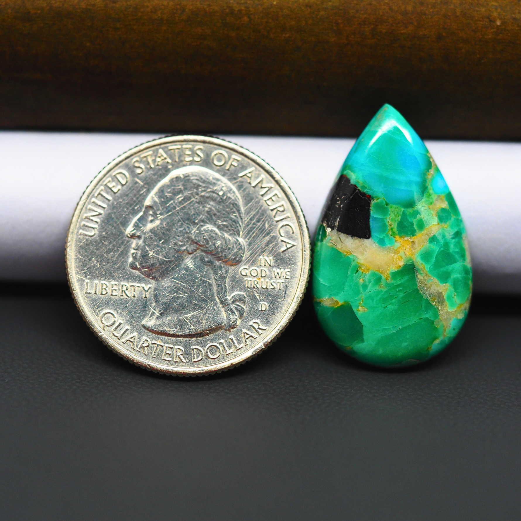 Mohave Turquoise & White Buffalo Pear Cabochon 26x16mm 10.5ct - Green with Black Band - Pedra Gems