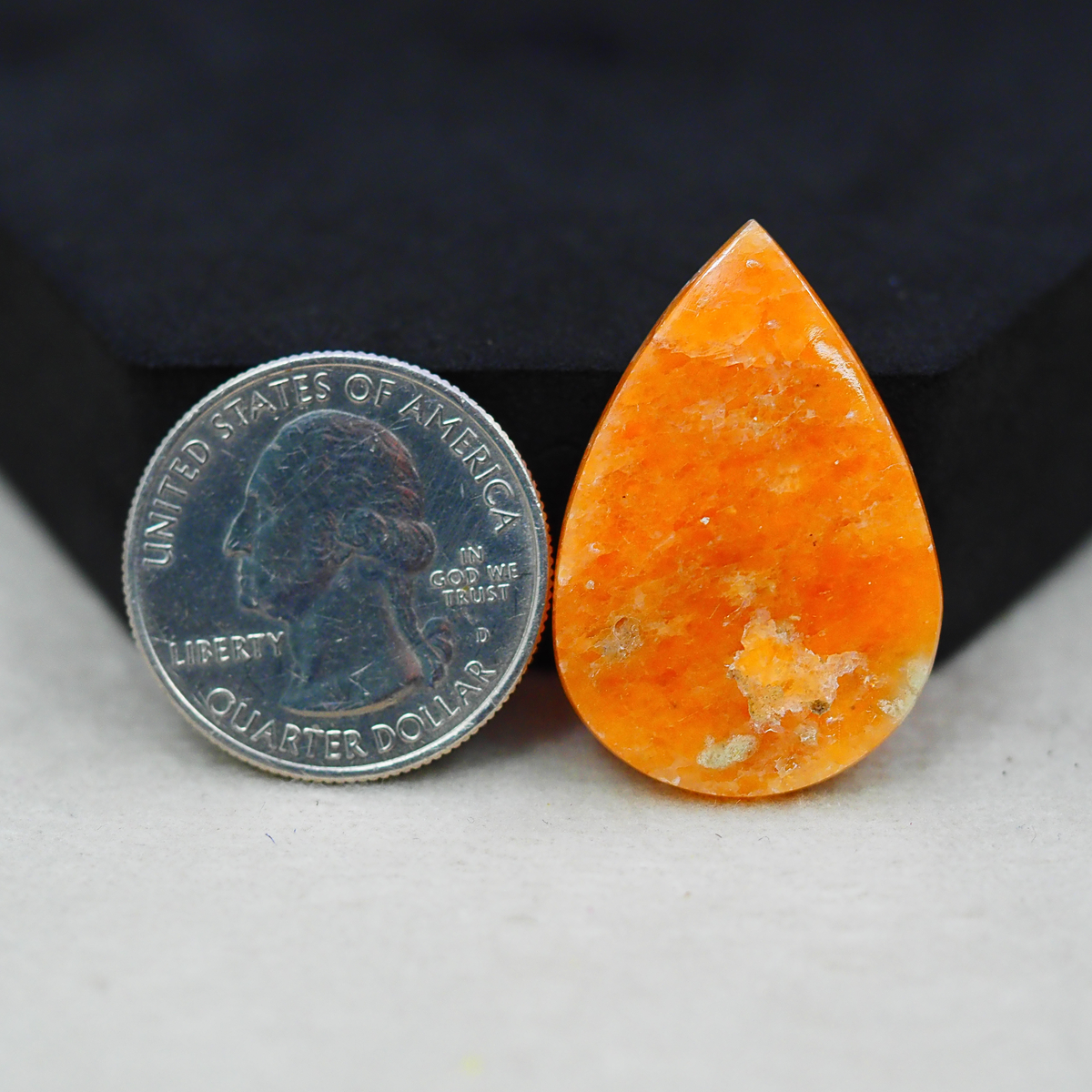 Natural Orange Calcite Pear Cabochon 32x21mm 25ct - warm honey-orange - Pedra Gems.