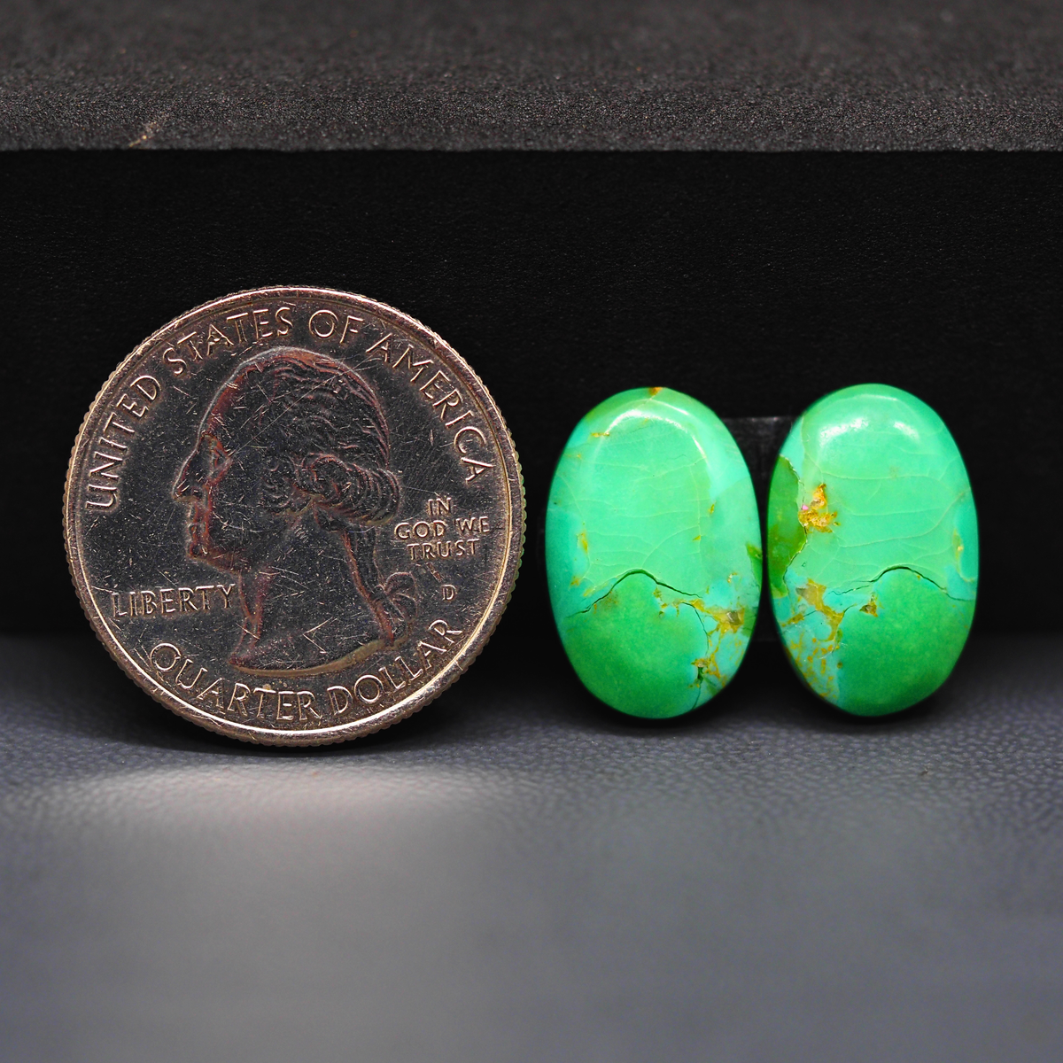 Mohave Mojave turquoise composite pair 17x11x3mm 11ct oval cabochon Kingman - photo 1
