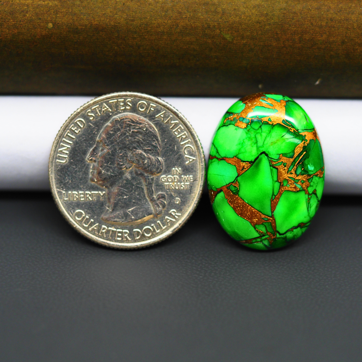 Natural Emerald Dahlia Oval Cabochon 25x18mm 18ct - vivid green with copper matrix, ships to Europe, Japan, Canada, Australia, NZ & worldwide - Pedra Gems.