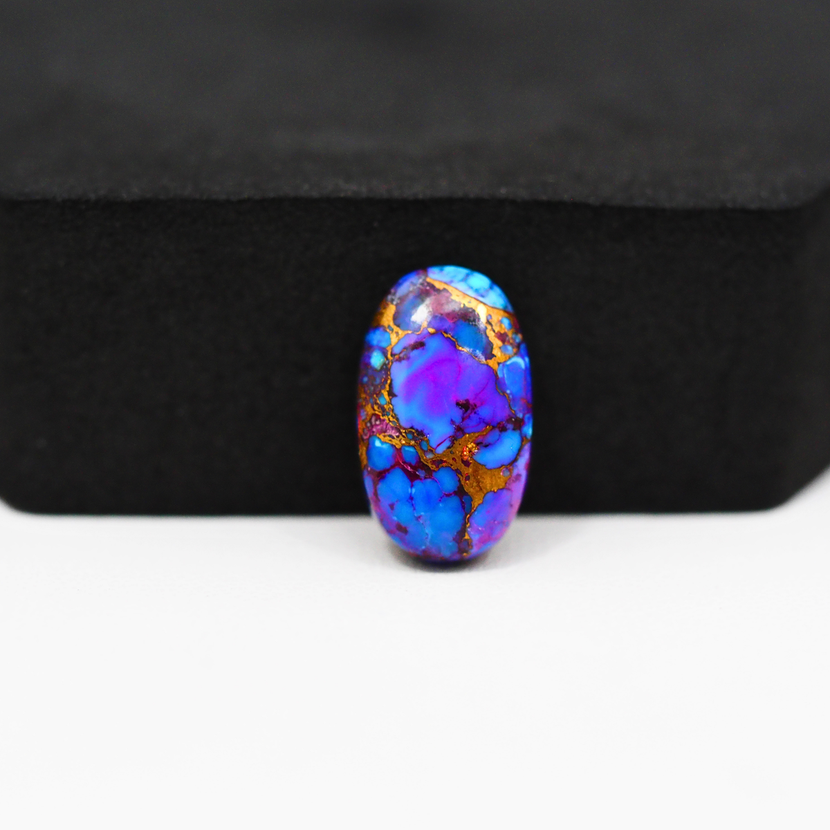 Stabilized Purple Mohave (Mojave) Turquoise Oval Cabochon 17x10x4mm 7.5ct - purple with blue Kingman turquoise nuggets and bronze veining - Pedra Gems.