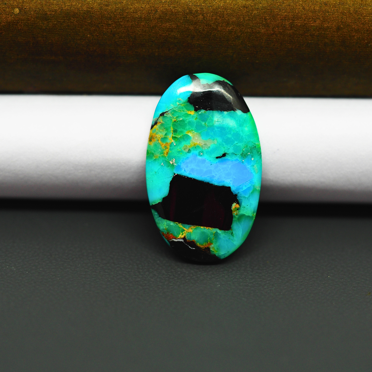 Mohave Turquoise & White Buffalo Oval Cabochon 26x17mm 12ct - Blue and Green with Black Bands - Pedra Gems