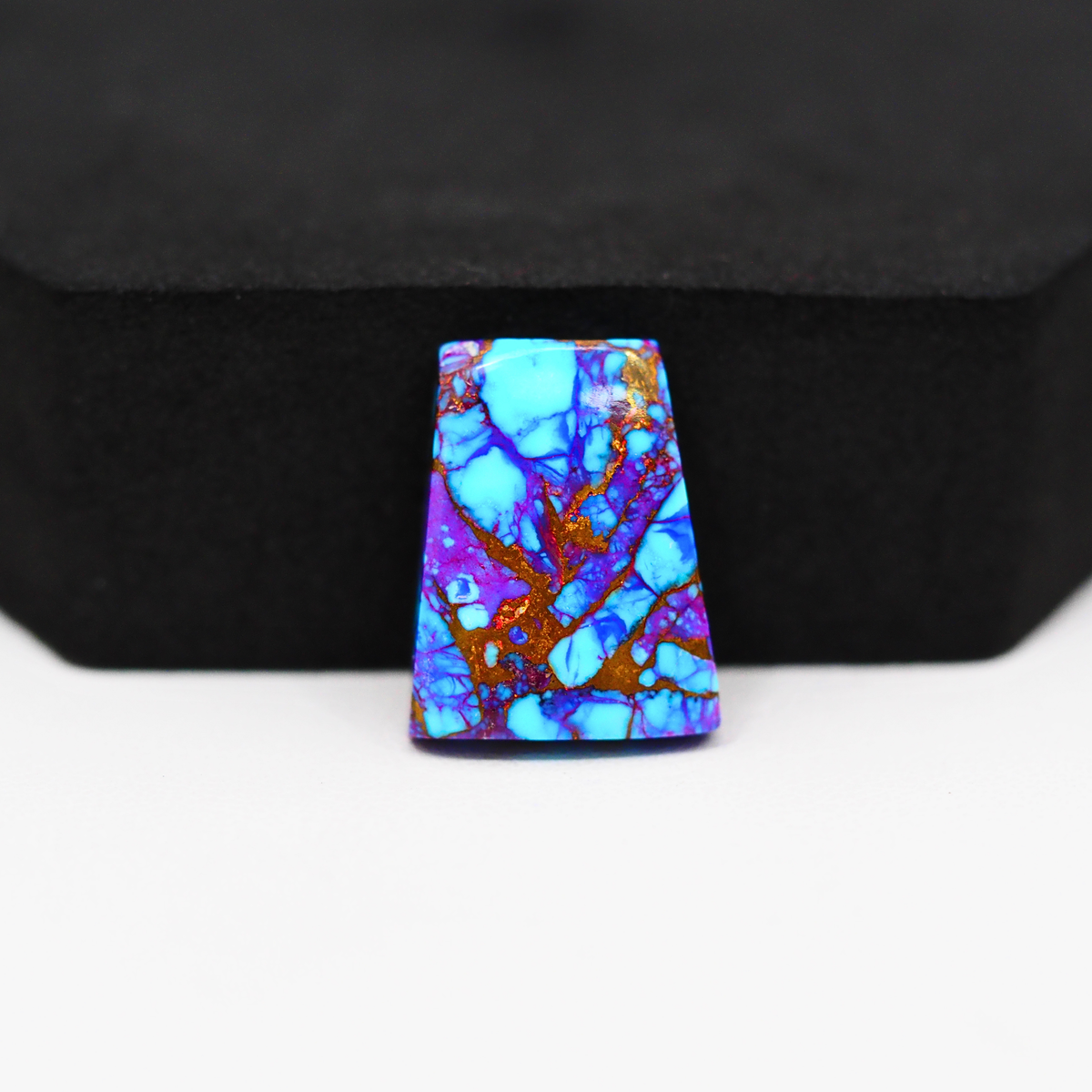 Stabilized Purple Mohave (Mojave) Turquoise Trapezoid Cabochon 19x15x4mm 14ct - purple with blue Kingman turquoise nuggets and bronze veining - Pedra Gems.