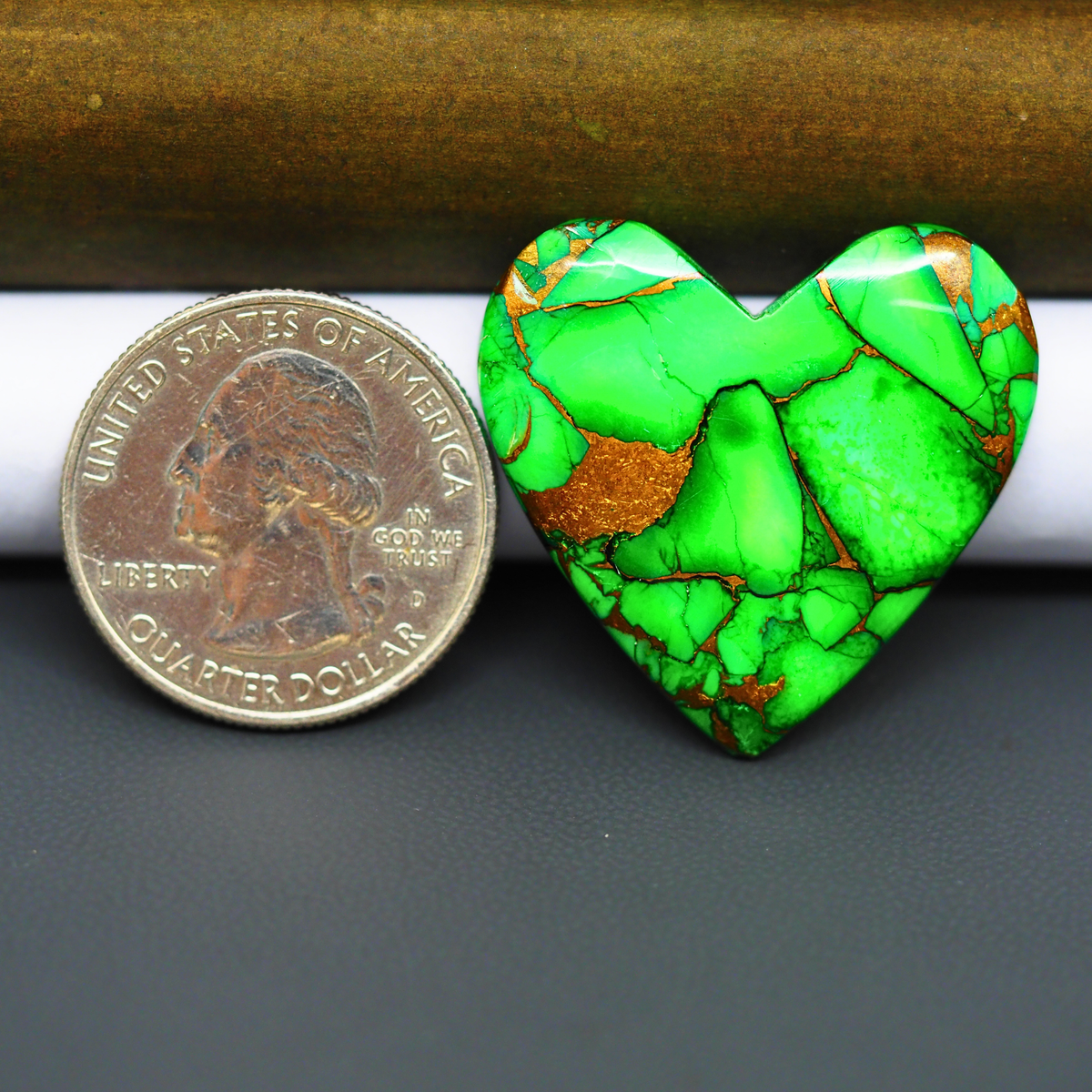 Natural Emerald Dahlia Heart Cabochon 30x29mm 31.5ct - vivid green with copper matrix, ships to Europe, Japan, Canada, Australia, NZ & worldwide - Pedra Gems.