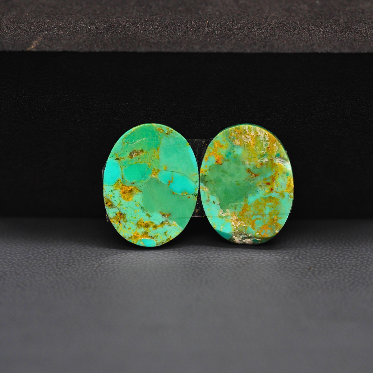 Mohave Mojave turquoise composite pair 18x14x3mm 9ct oval cabochon Kingman - photo 3