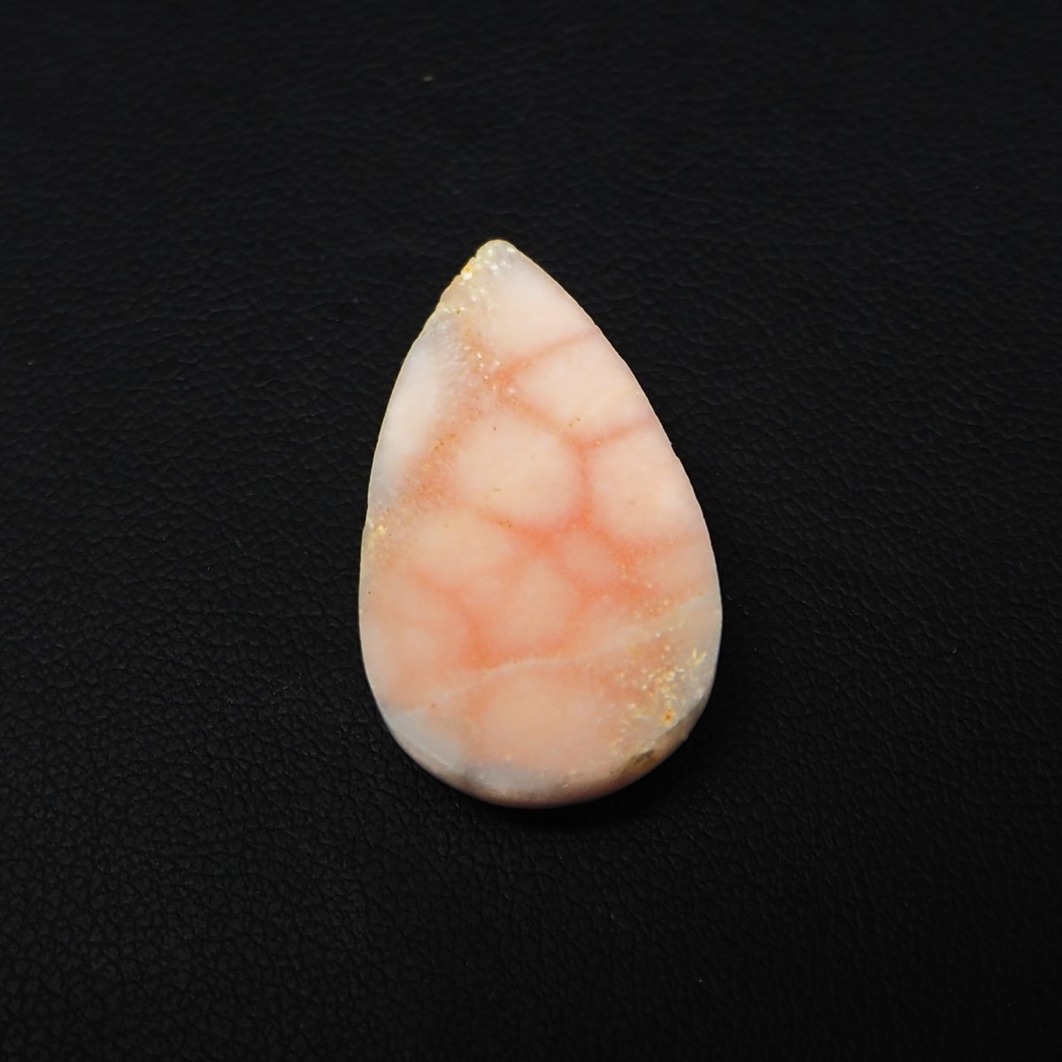 Natural Pink Natrolite (Thomsonite) Pear Cabochon 28x16x6mm 17.5ct - view 3 - Pedra Gems