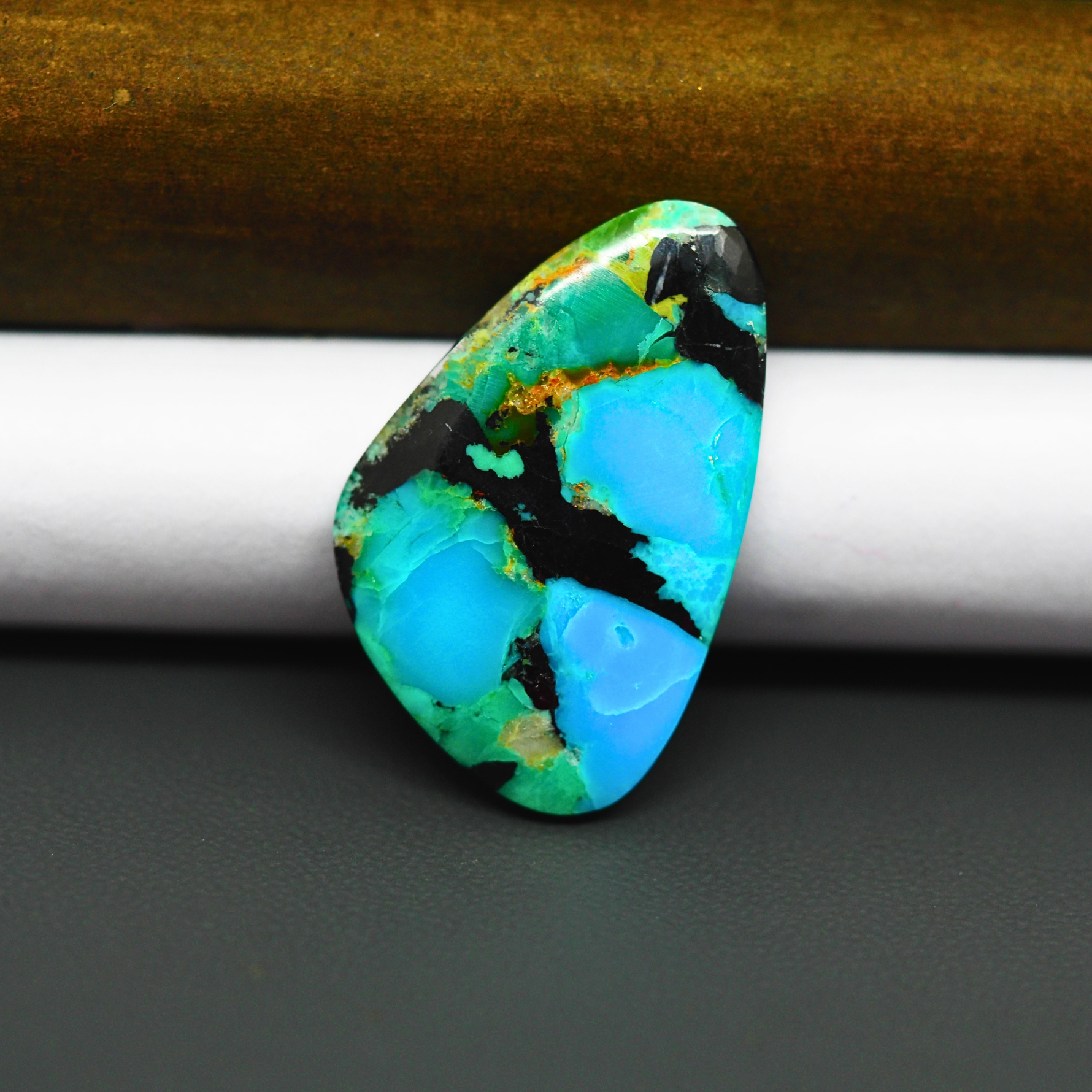 Mohave Turquoise & White Buffalo Freeform Cabochon 30x29mm 16.5ct - Green and Blue with Black Bands - Pedra Gems