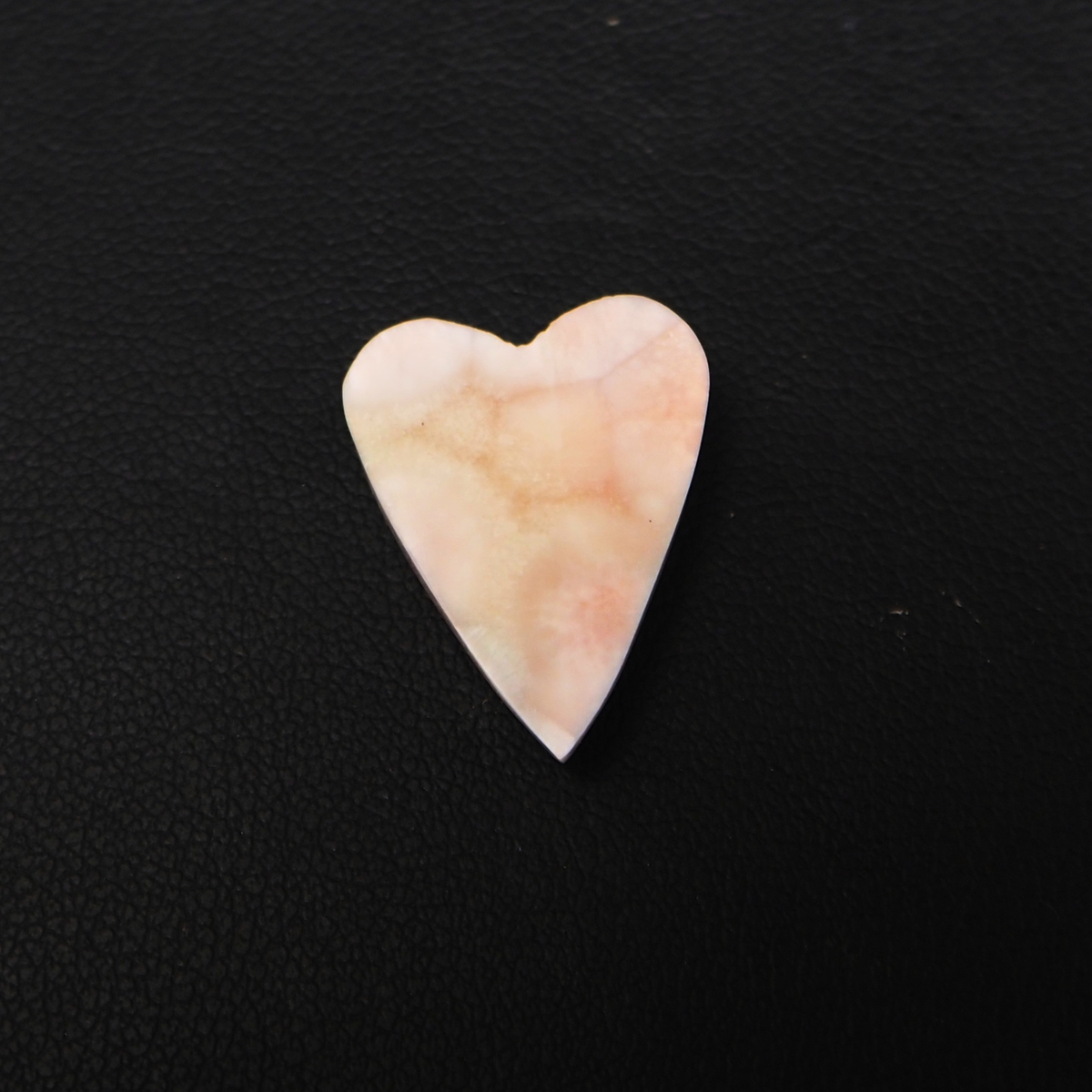 Natural Pink Natrolite (Thomsonite) Heart Cabochon 20x15x4mm 8.5ct - view 3 - Pedra Gems