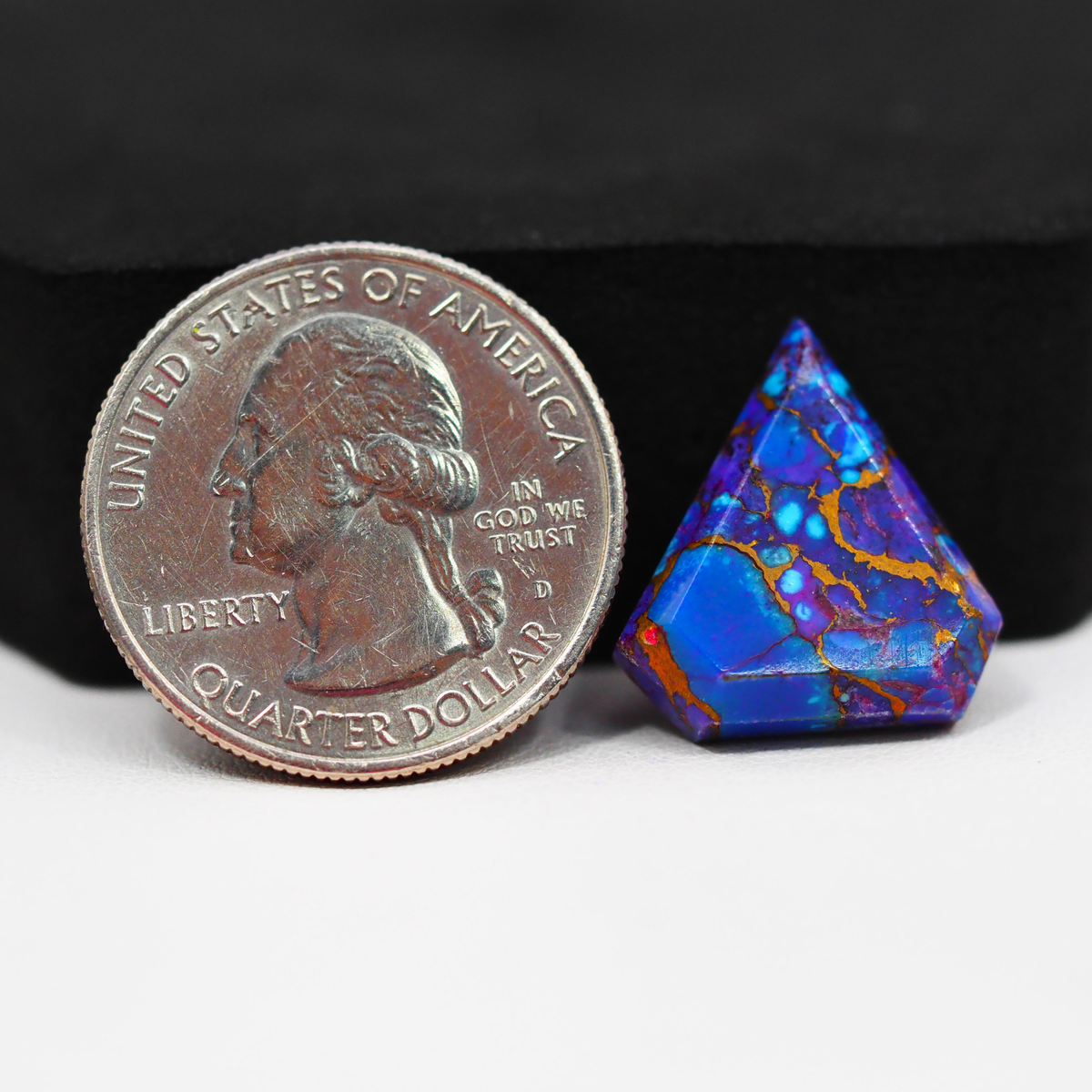 Stabilized Purple Mohave (Mojave) Turquoise Freeform Cabochon 19x15x5mm 11.5ct - purple with blue Kingman turquoise nuggets and bronze veining - Pedra Gems.