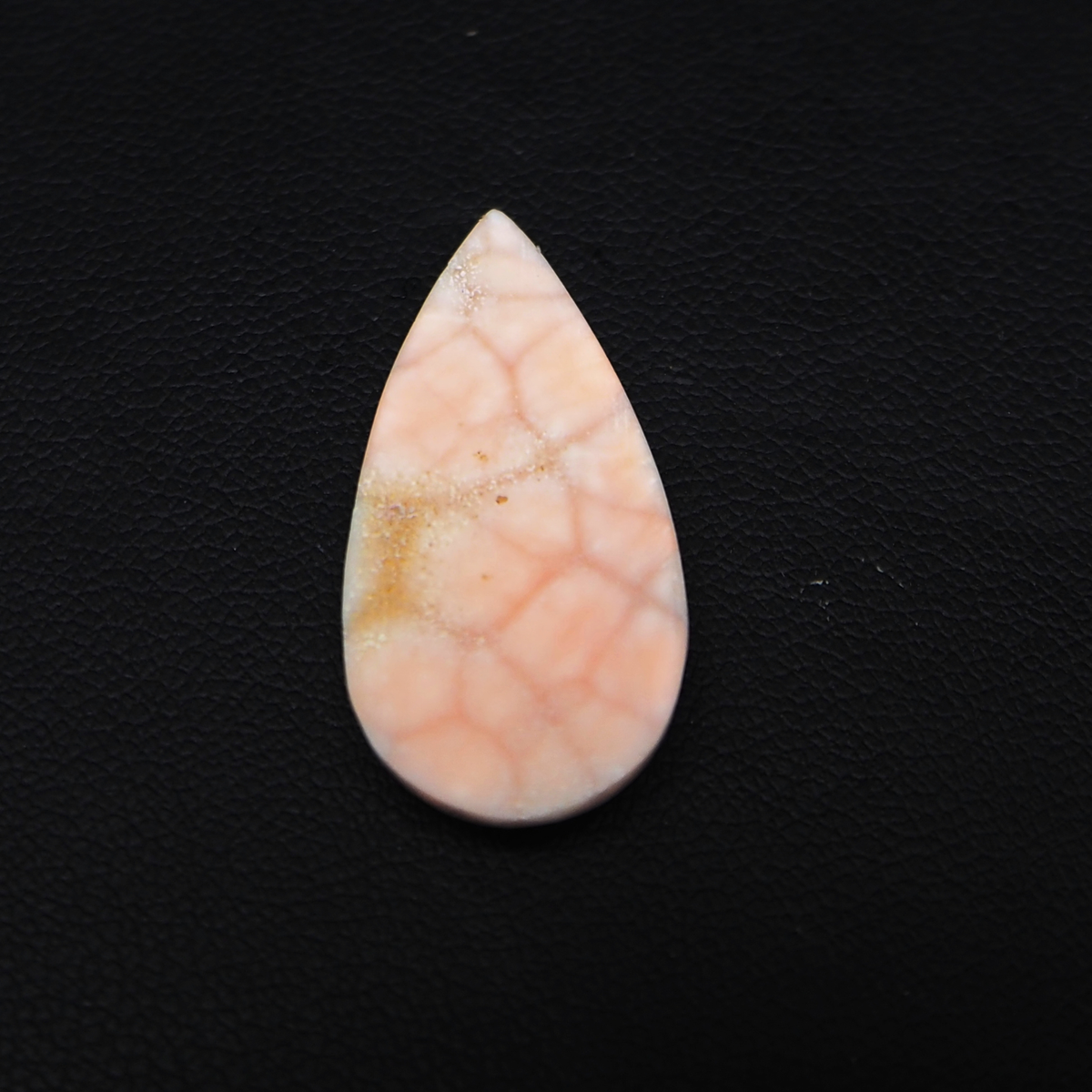 Natural Pink Natrolite (Thomsonite) Pear Cabochon 28x13x4mm 9.5ct - view 3 - Pedra Gems