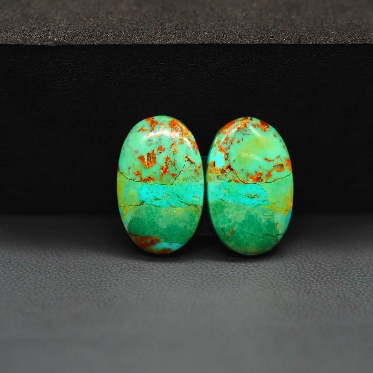 Mohave Mojave turquoise composite pair 20x13x3mm 14ct oval cabochon Kingman - photo 2