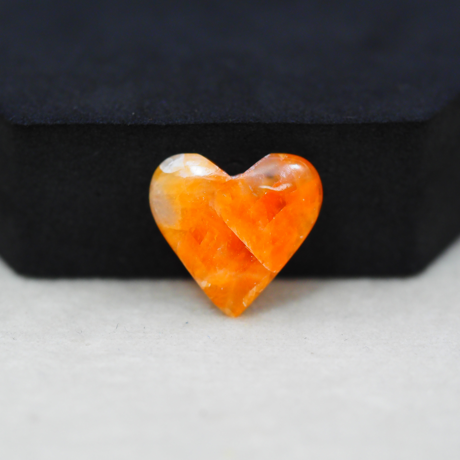 Natural Orange Calcite Heart Cabochon 18x19mm 11ct - warm honey-orange - Pedra Gems.