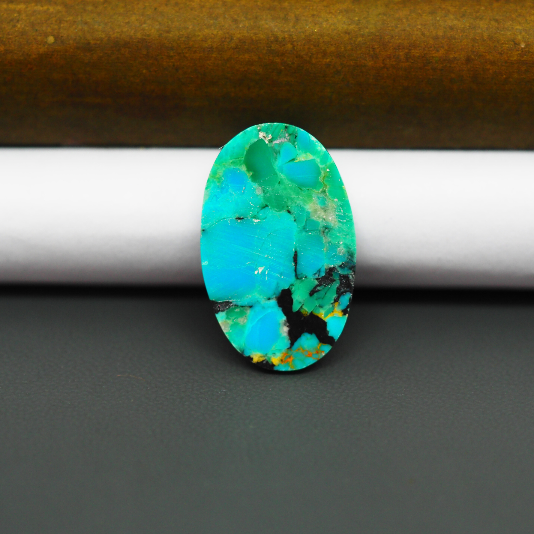 Mohave Turquoise & White Buffalo Oval Cabochon 26x17mm 12.5ct - Green and Blue with Black Veining - Pedra Gems