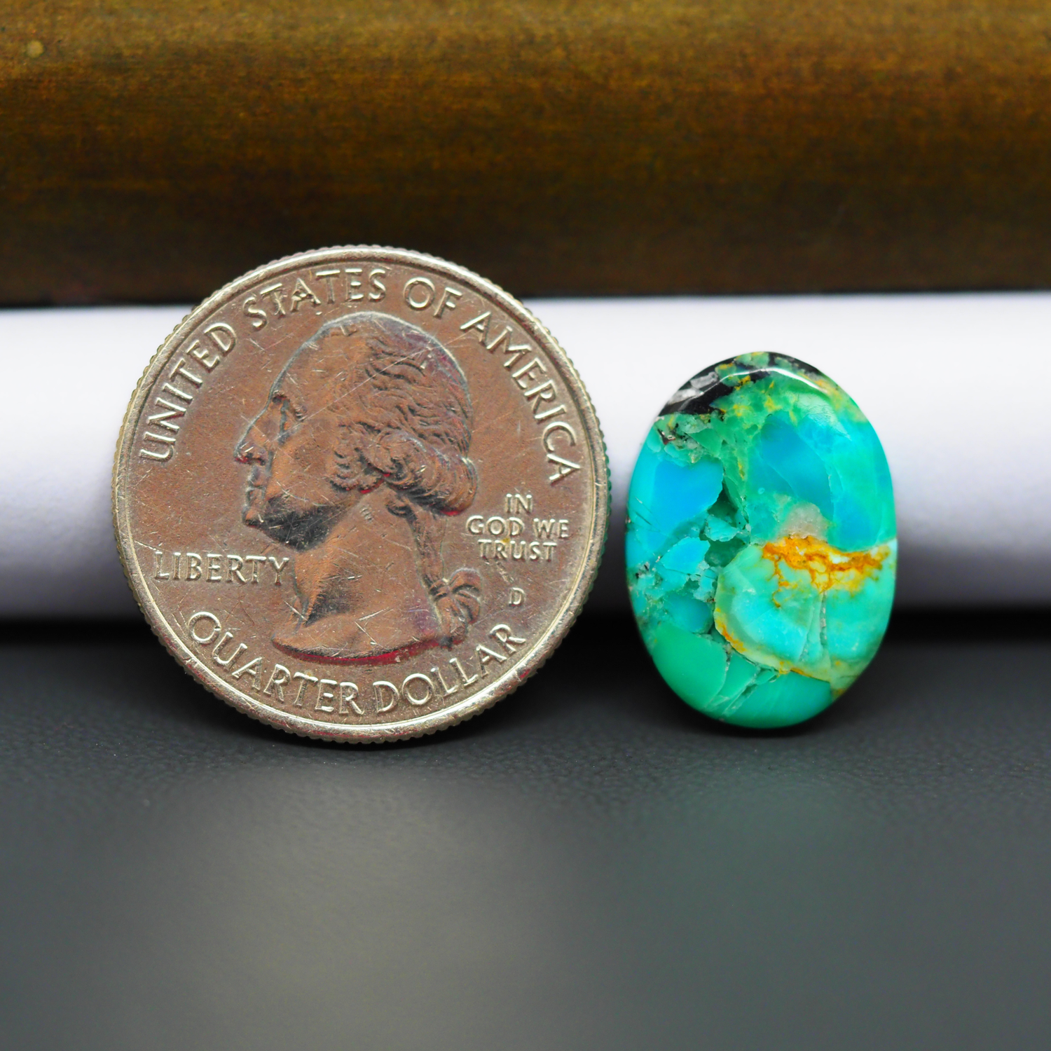 Mohave Turquoise & White Buffalo Oval Cabochon 18x13mm 6.5ct - Green and Blue with Orange Matrix - Pedra Gems