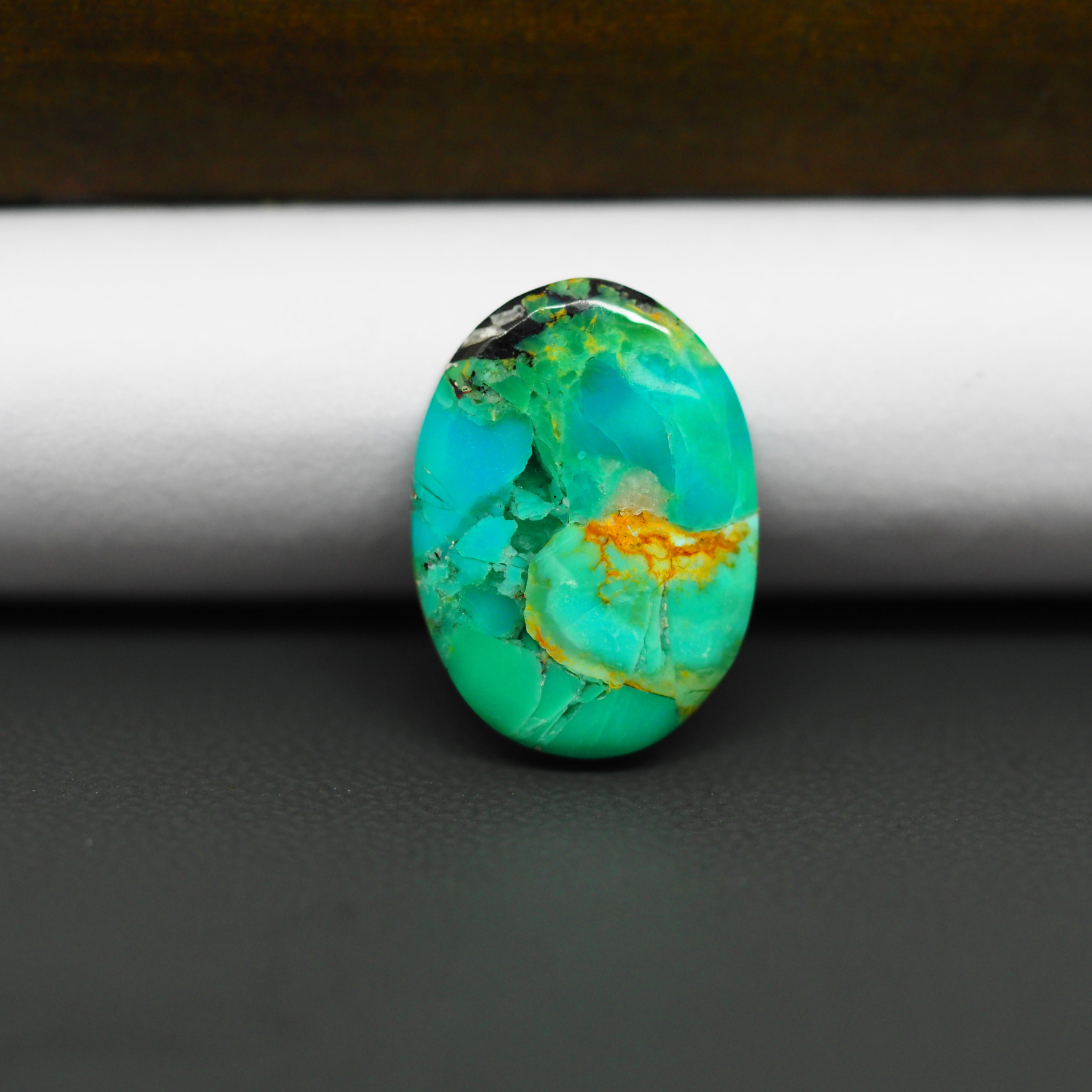 Mohave Turquoise & White Buffalo Oval Cabochon 18x13mm 6.5ct - Green and Blue with Orange Matrix - Pedra Gems