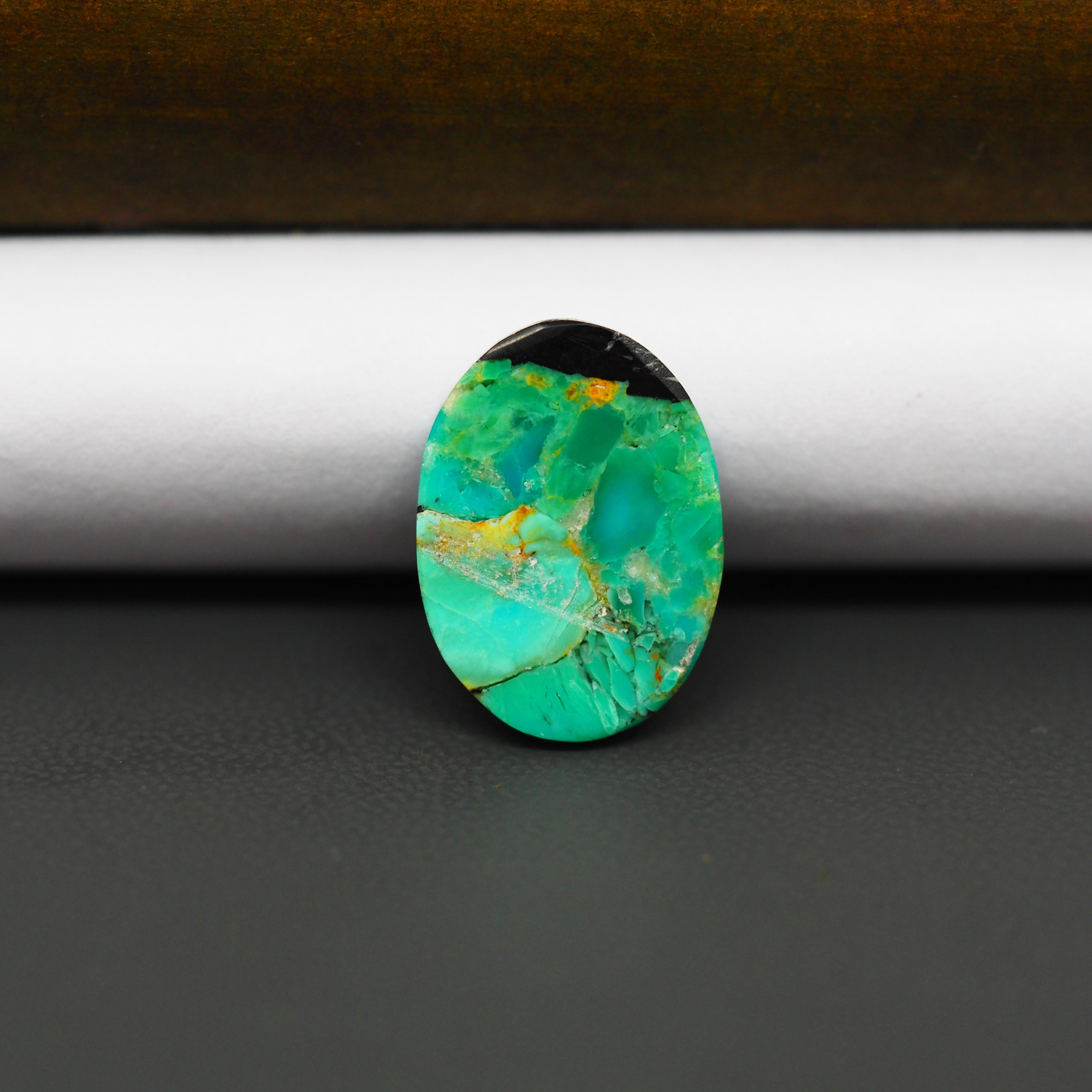 Mohave Turquoise & White Buffalo Oval Cabochon 18x13mm 6.5ct - Green and Blue with Orange Matrix - Pedra Gems