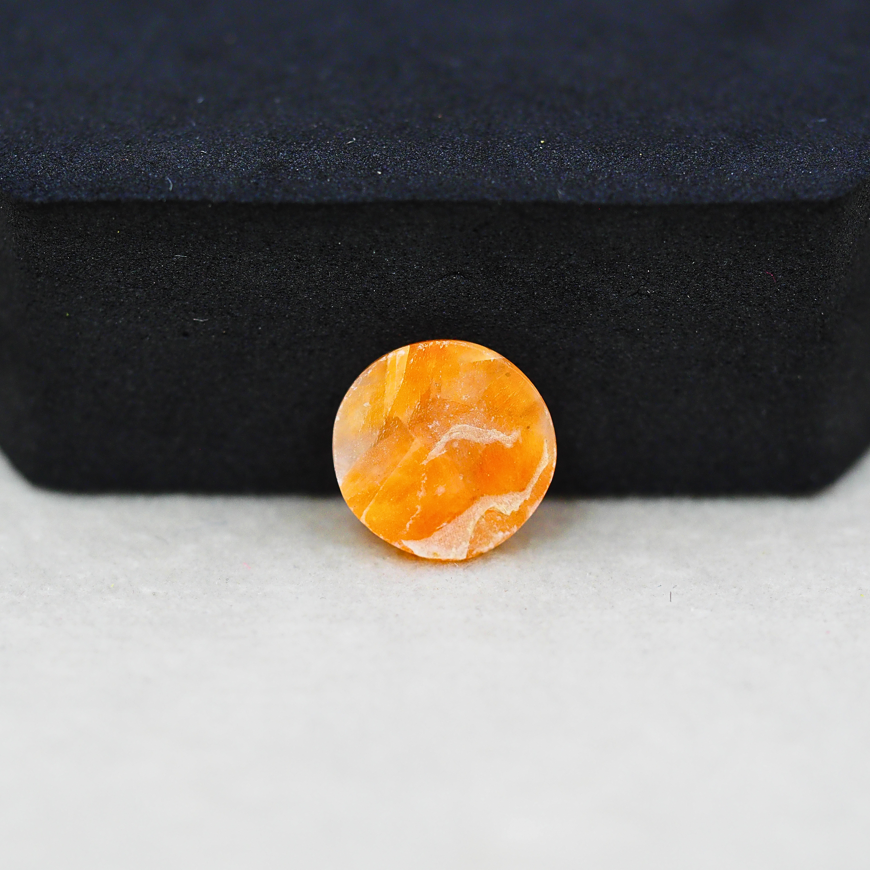 Natural Orange Calcite Round Cabochon 12x12mm 4.5ct - warm honey-orange - Pedra Gems.