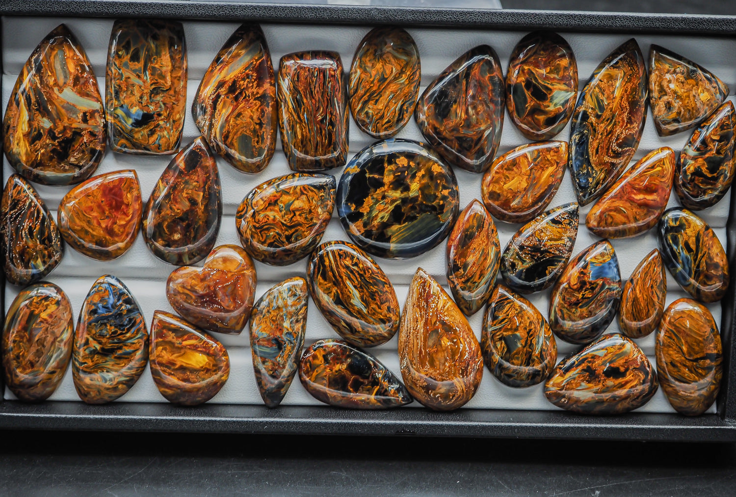 pietersite Cabs Lot